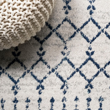 Moroccan Hype Boho Vintage Diamond Area Rug Cream/Navy